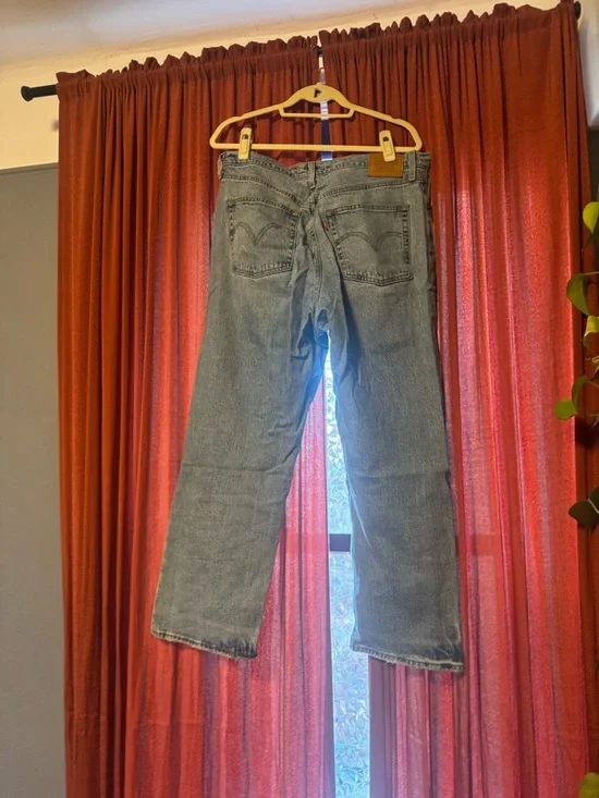 LEVIS RIBCAGE STRAIGHT ANKLE WOMEN'S JEANS - Picture 3 of 5